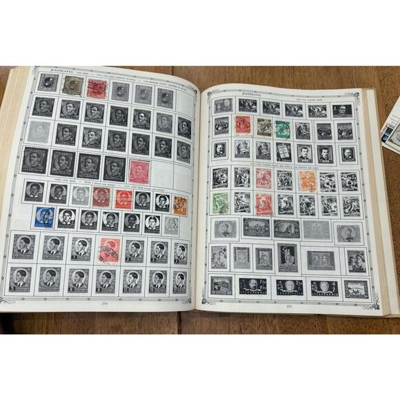 1961 Coronet Deluxe World Stamp Album 150+ pre-1961 stamps Apollo 11 1st Day - Picture 6 of 14